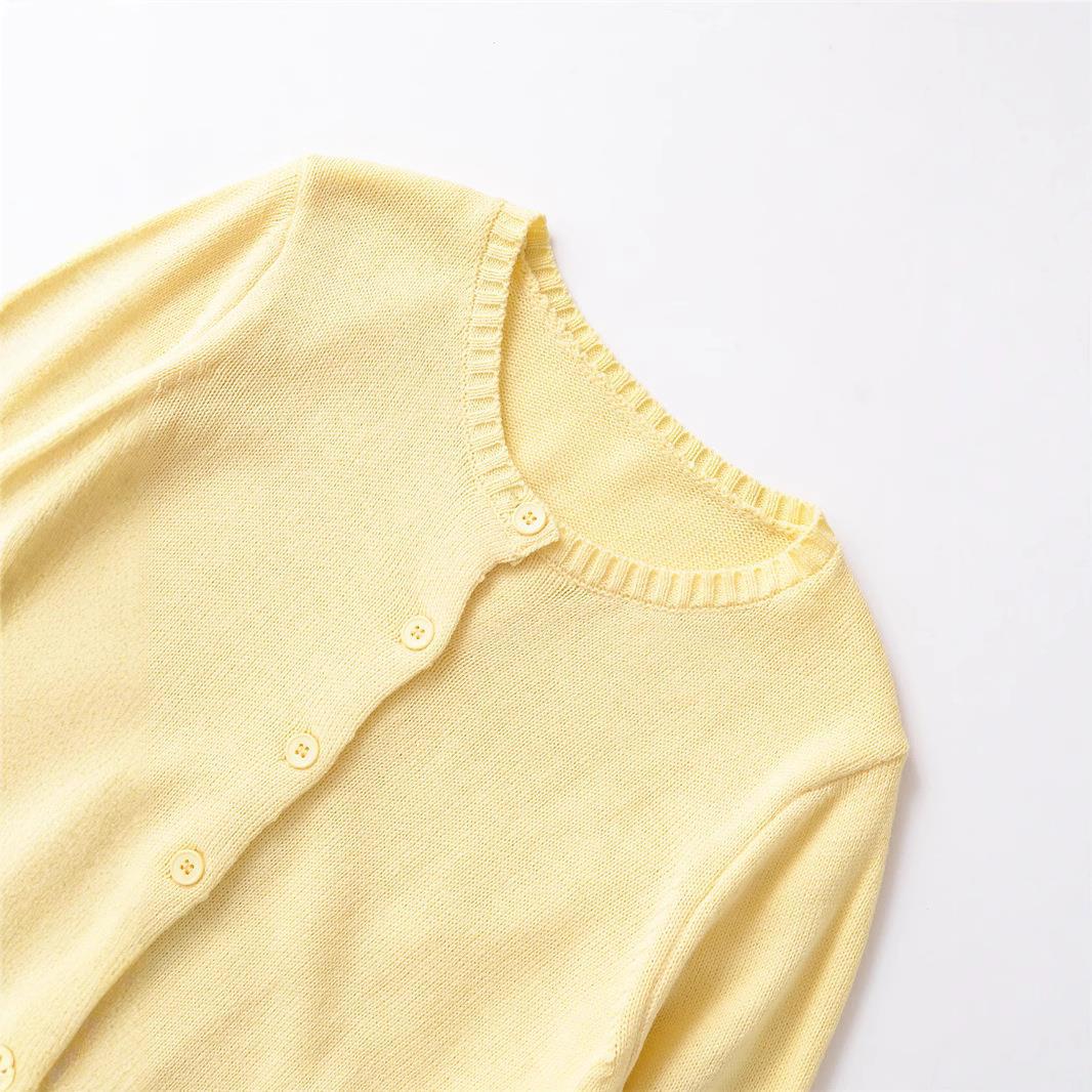 Women's lightweight cardigan with simple buttons and elegant cut Lune London