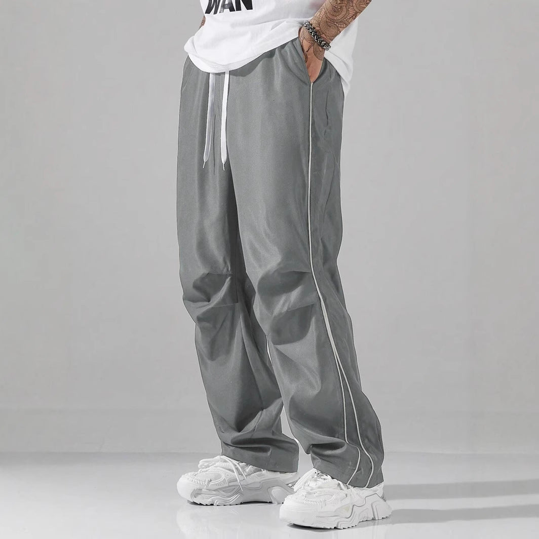 Men's sports pants with elastic waistband and contrasting stripes Lune London