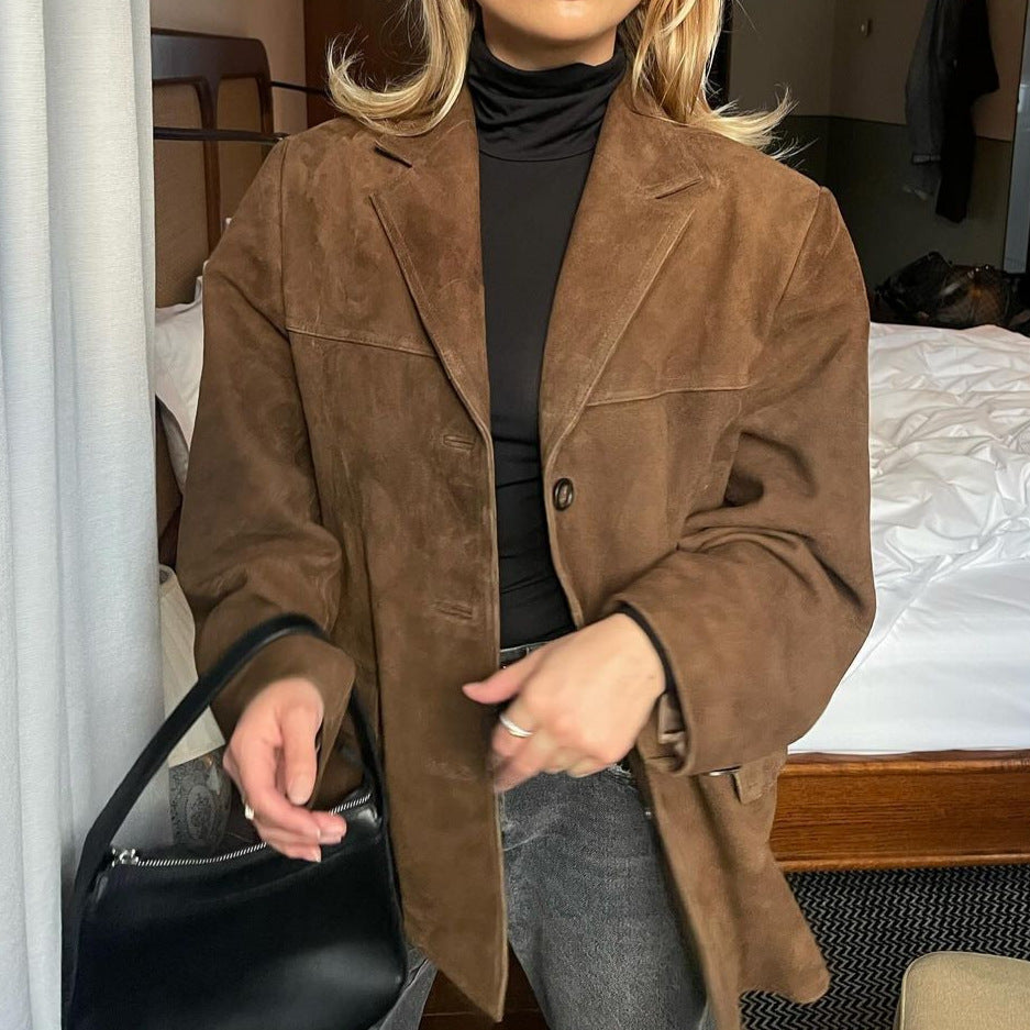 Long suede coat for women with adjustable belt and trendy collar Lune London