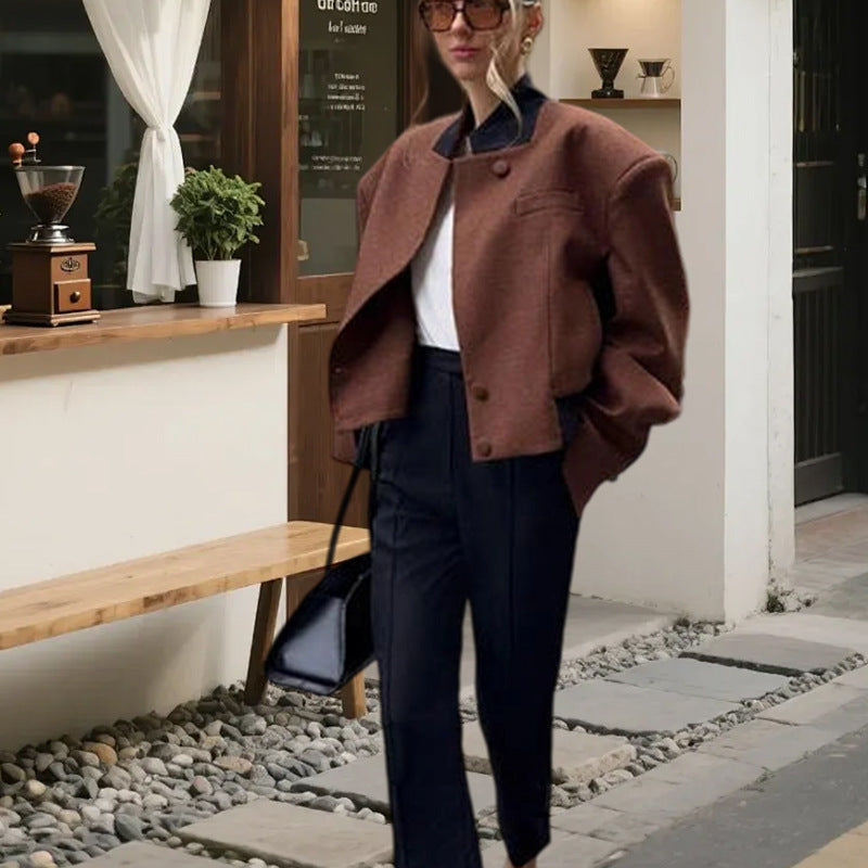 Lune London elegant cropped women's jacket with button details