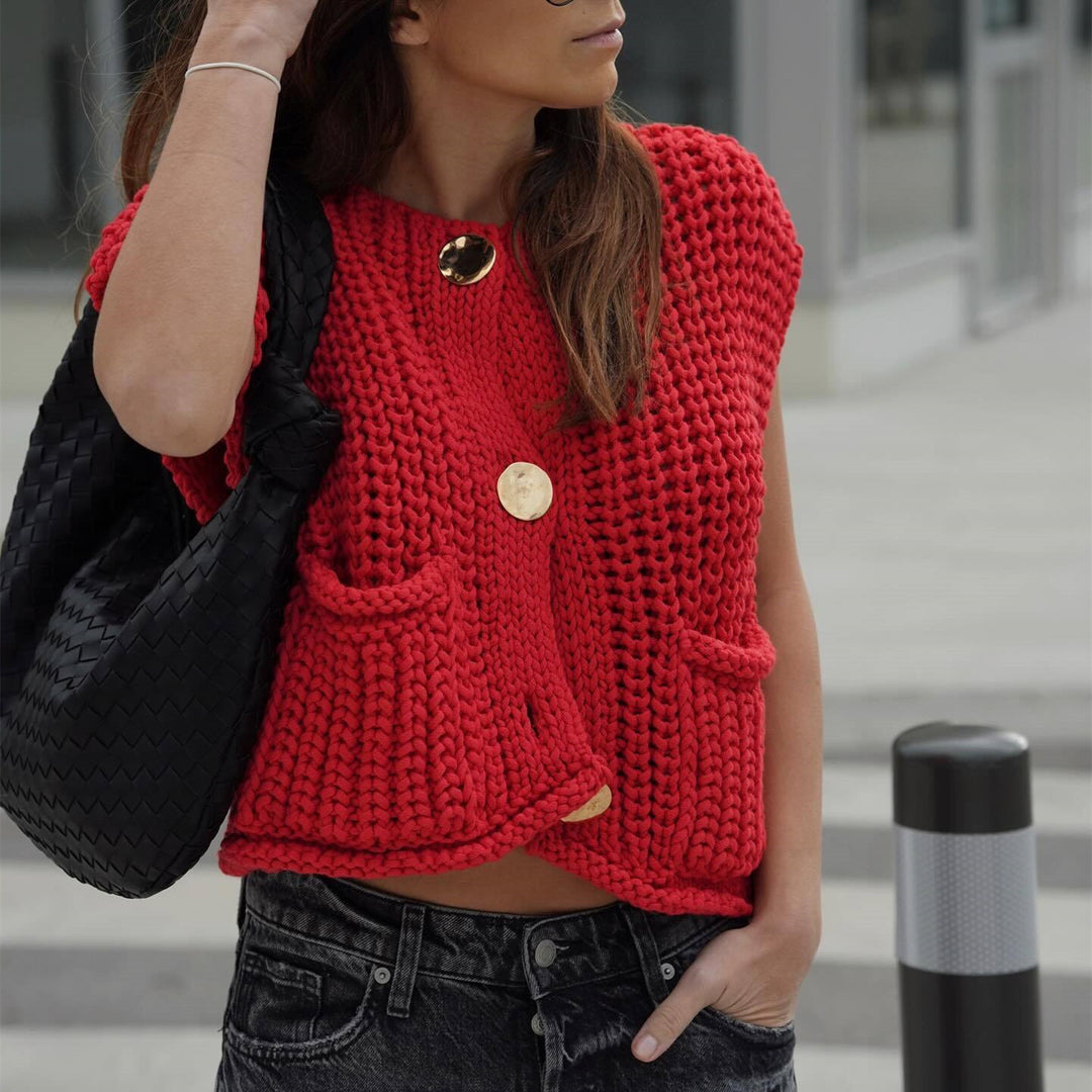 Knitted cardigan for women with button-decorated front and pockets Lune London