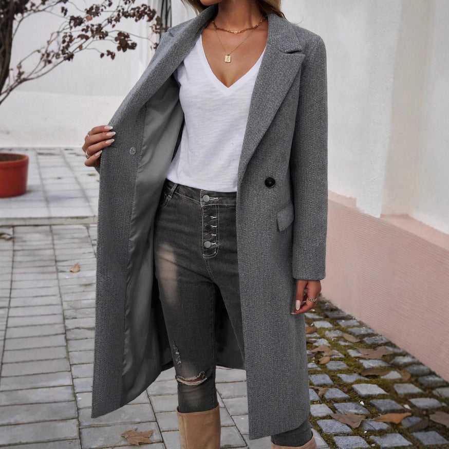 Fashionable long coat for women with double-breasted buttons and pockets Lune London