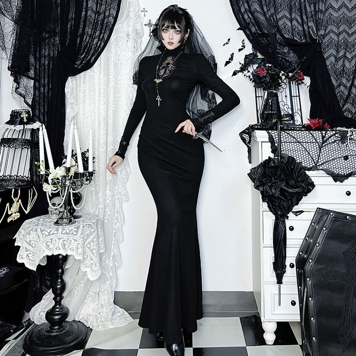 Women Elegant Long Evening Dress in Victorian Style with Lace Accents