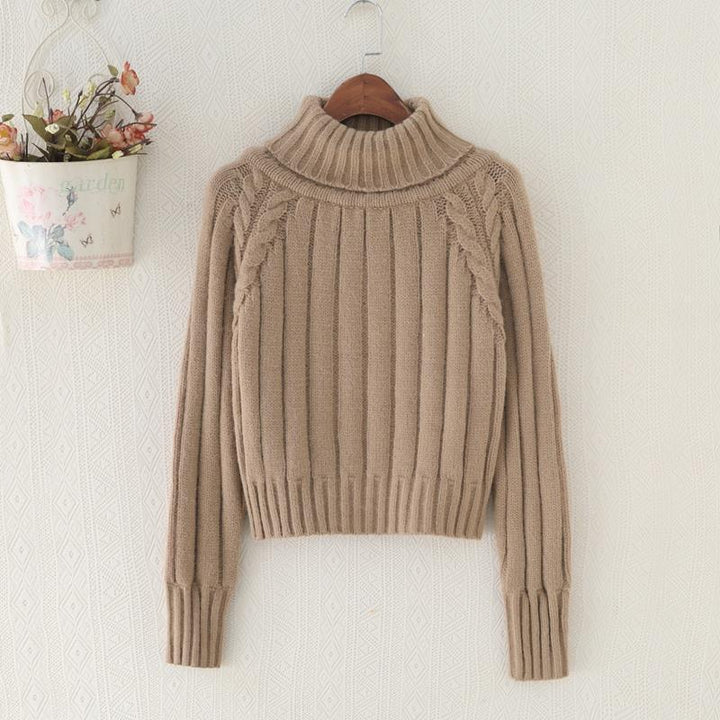 Knit sweater for women with high collar and ribbed structure Lune London