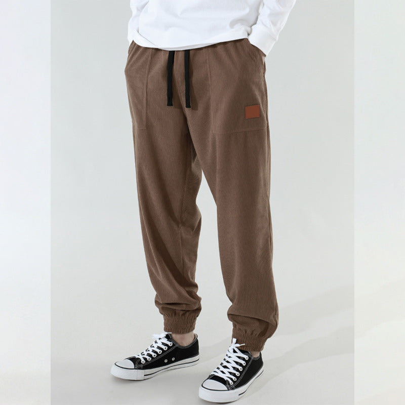 Comfortable casual pants for men with elastic waistband and relaxed fit Lune London