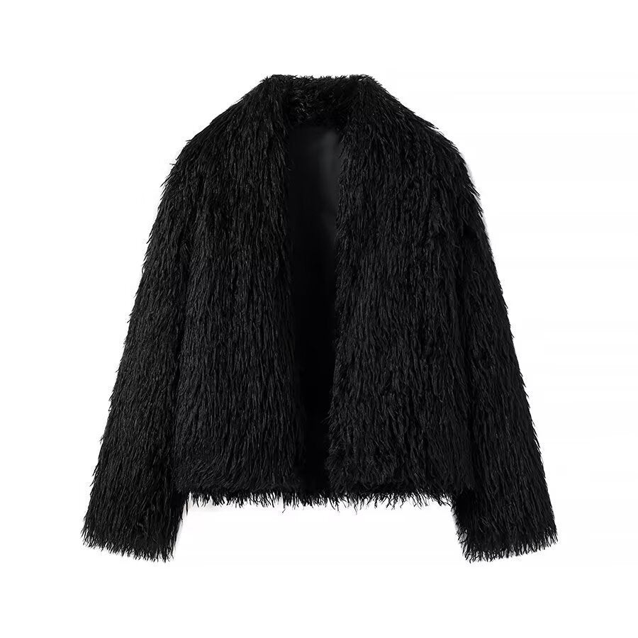 Veste en peluche confortable pour femmes avec coupe moderne et matériau doux
