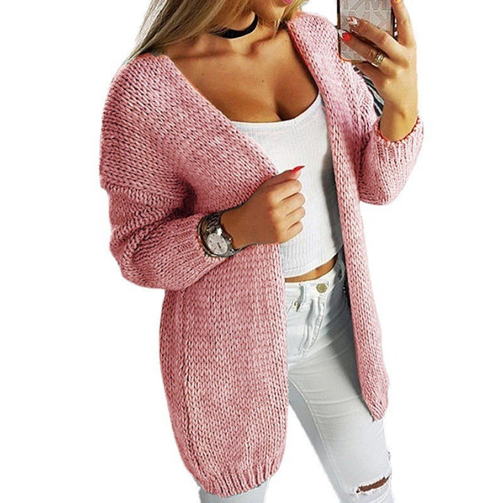 Casual knitted cardigan for women with a soft material and a relaxed fit Lune London