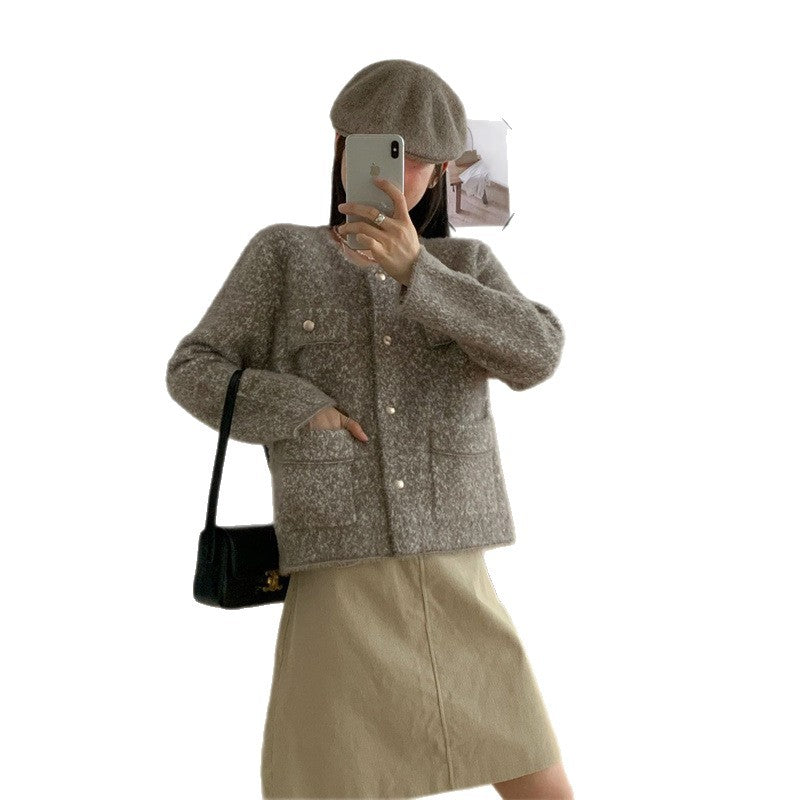Femmes gilet douillet avec boutons en perles et poches pratiques Chic & Stil