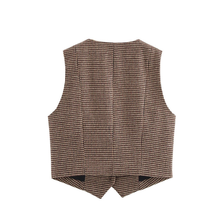 Women's vest with elegant plaid pattern and chic button details