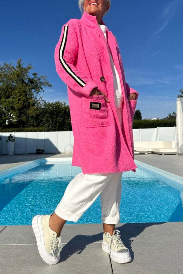 Women elegant teddy coat with two pockets and sporty stripes Lune London