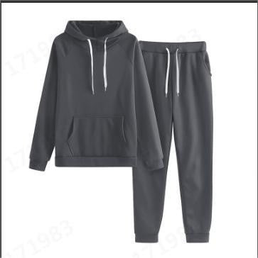 Women comfortable leisure set with hoodie and jogging pants Chic & Stil