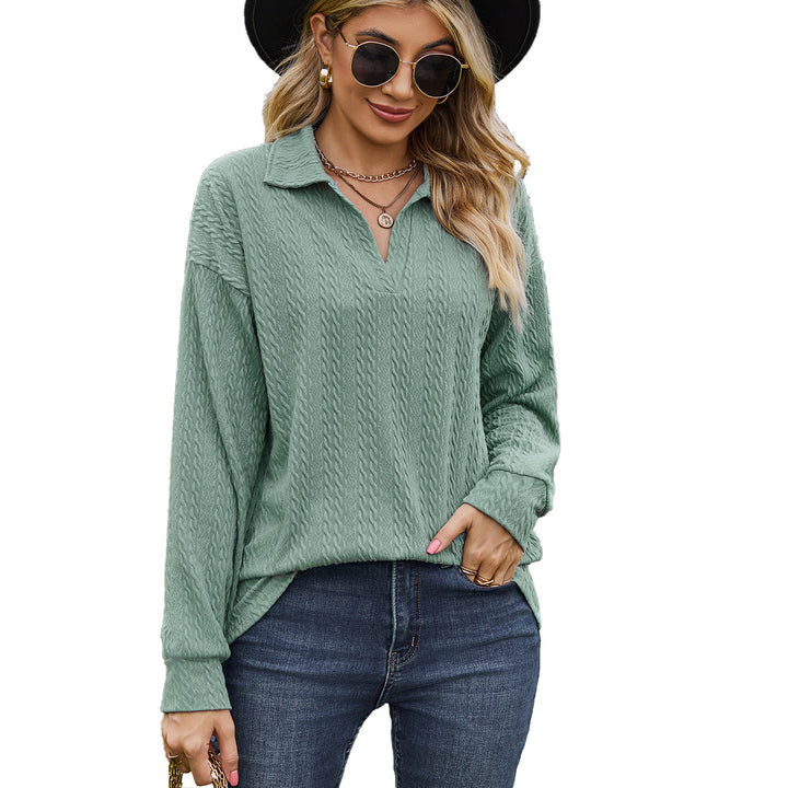 Casual women's sweater with textured cable pattern Lune London