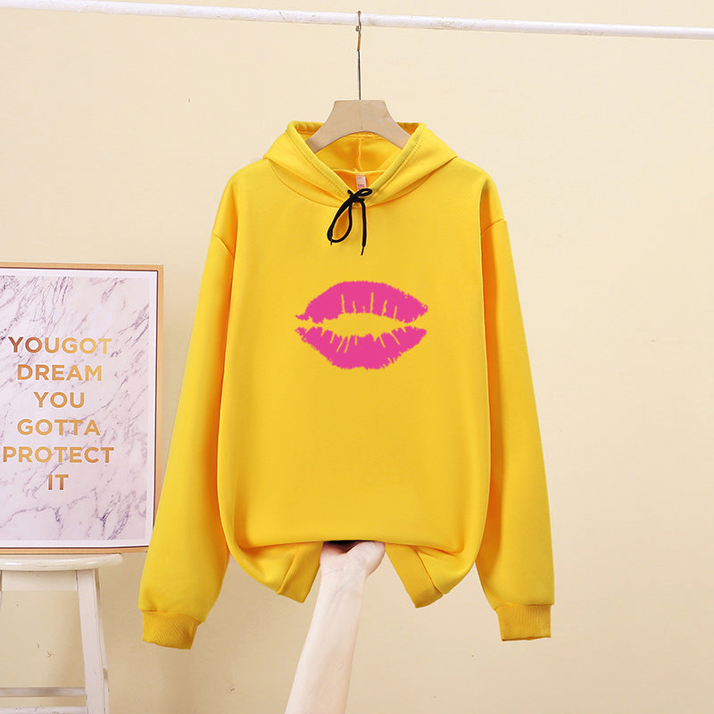 Women's hoodie with striking lip motif Chic & Stil