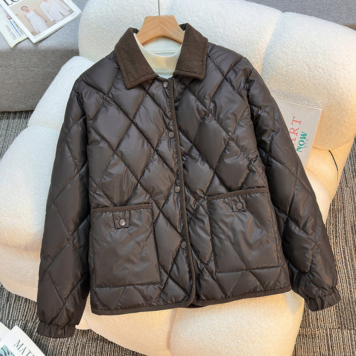 Ladies quilted jacket slightly insulated with contrasting collar and practical pockets Lune London
