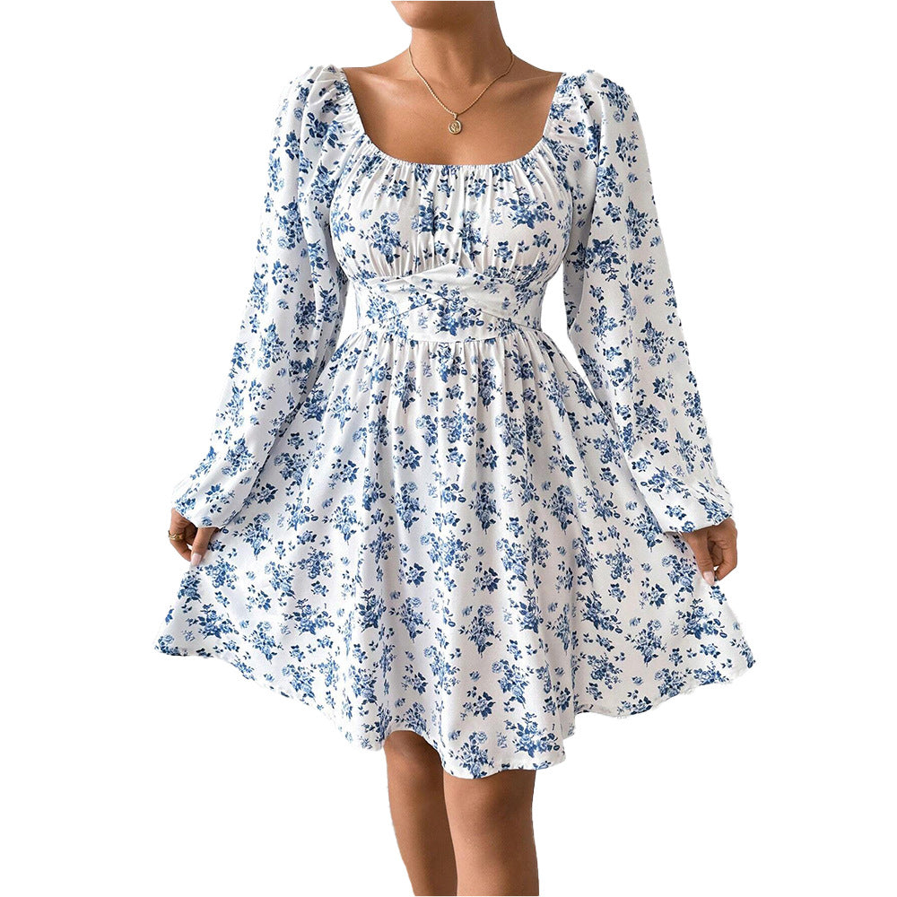 Robe d'été pour femmes avec accents floraux et manches longues Chic & Stil
