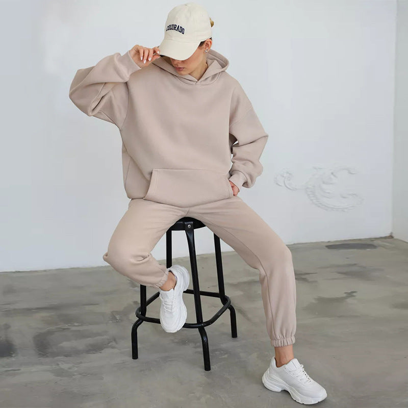 Women comfortable hoodie and jogger pants set Lune London