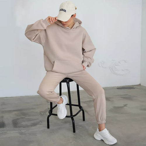 Women comfortable hoodie and jogger pants set Lune London