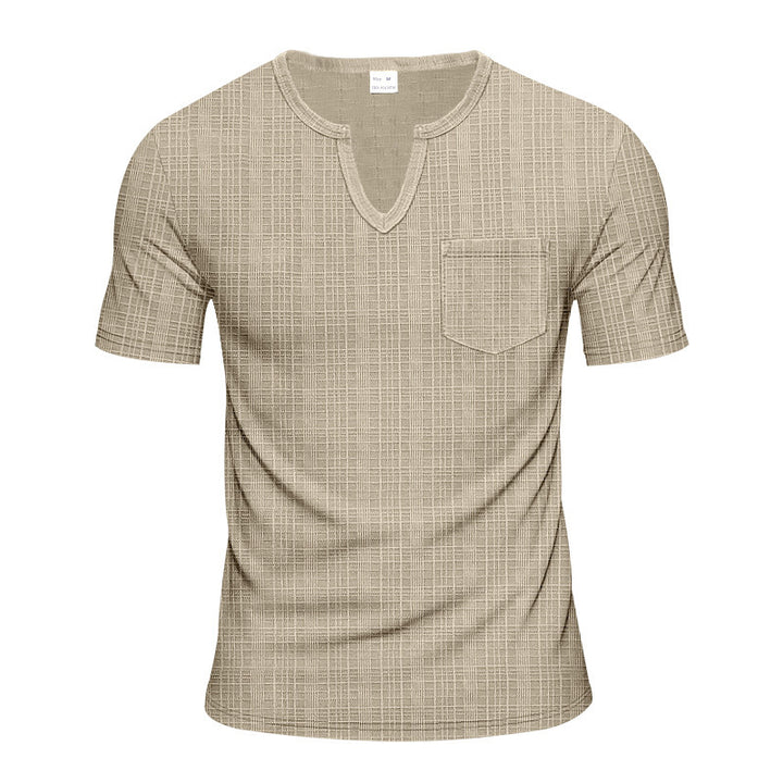 Short sleeve V-neck T-shirt for men with chest pocket Lune London