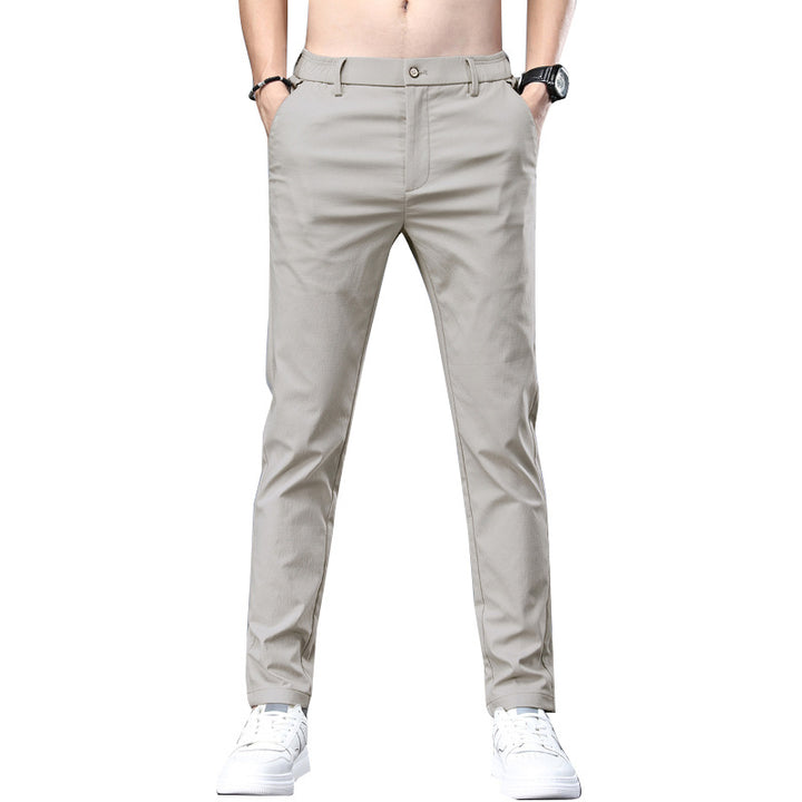 Elegant casual pants for men with a comfortable fit and practical pockets Lune London