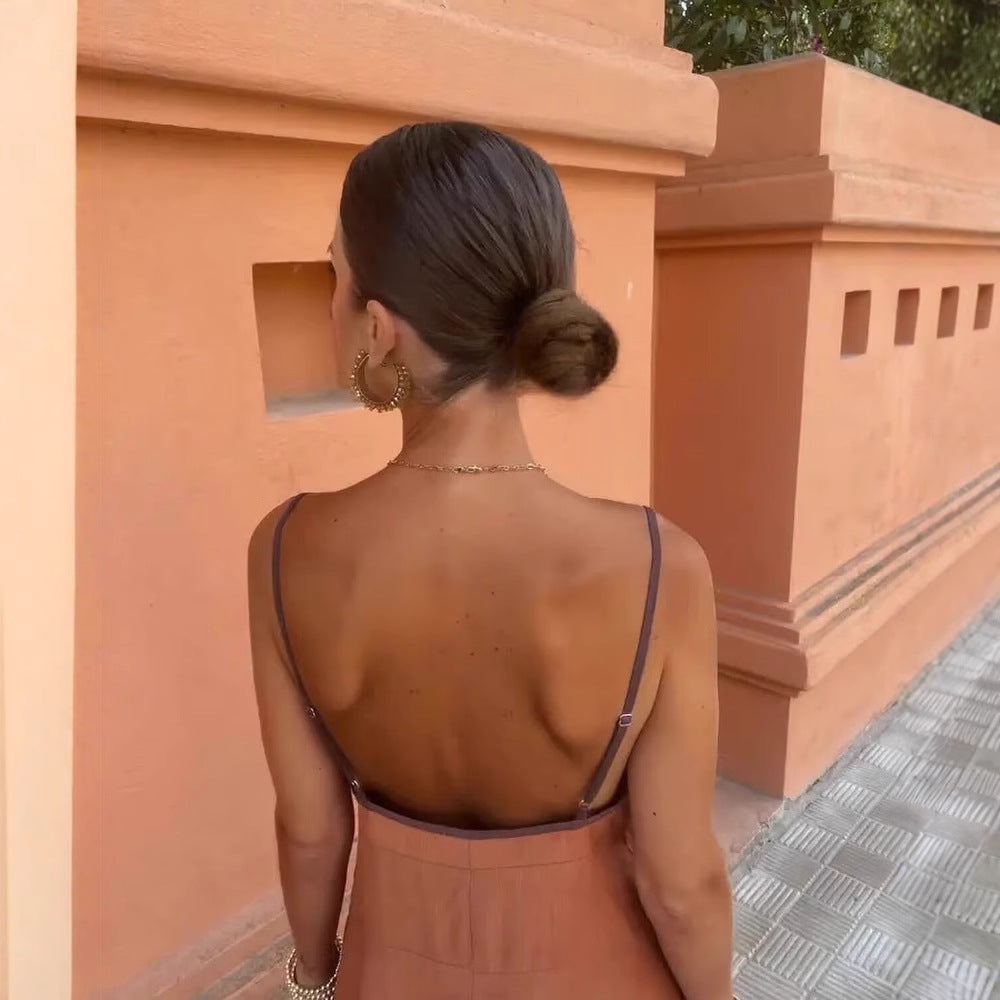 Maxi dress for women with fine button details and a delicate V neck Lune London
