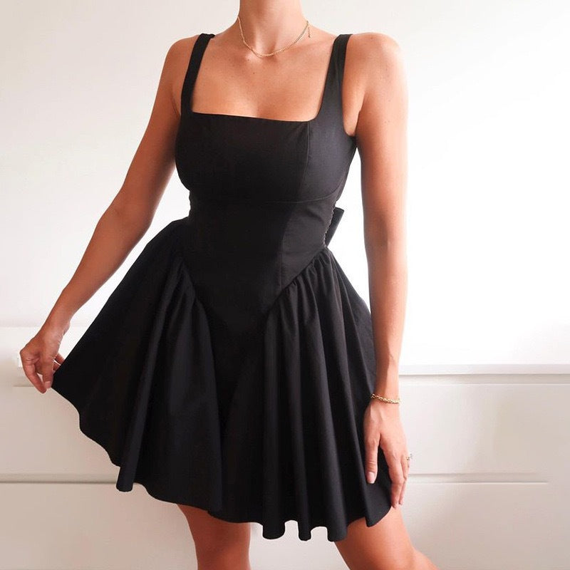 Mini A-line dress for women with square neckline and voluminous skirt Lune London