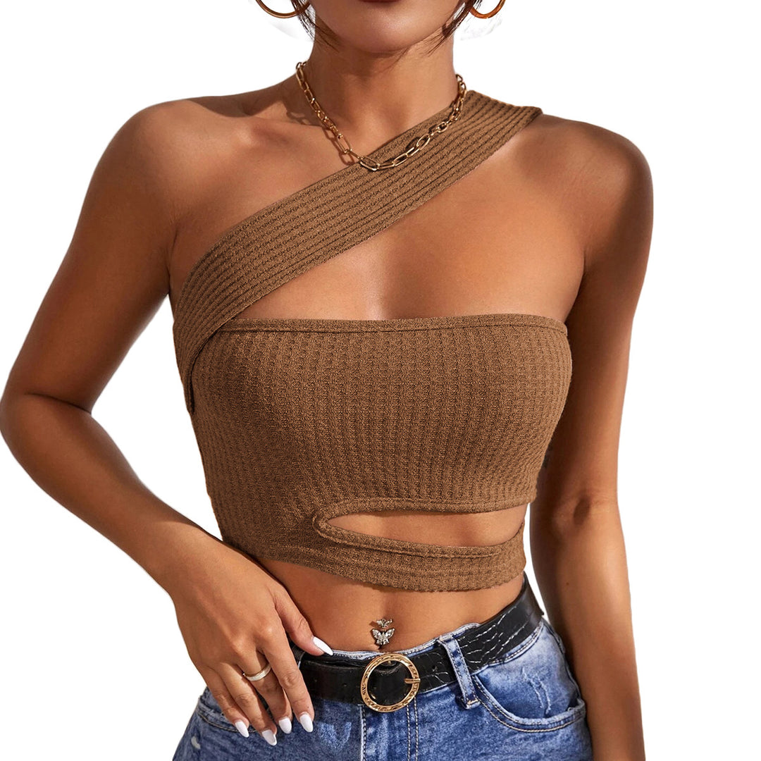 Short top for women with asymmetrical cut and side cut Chic & Stil