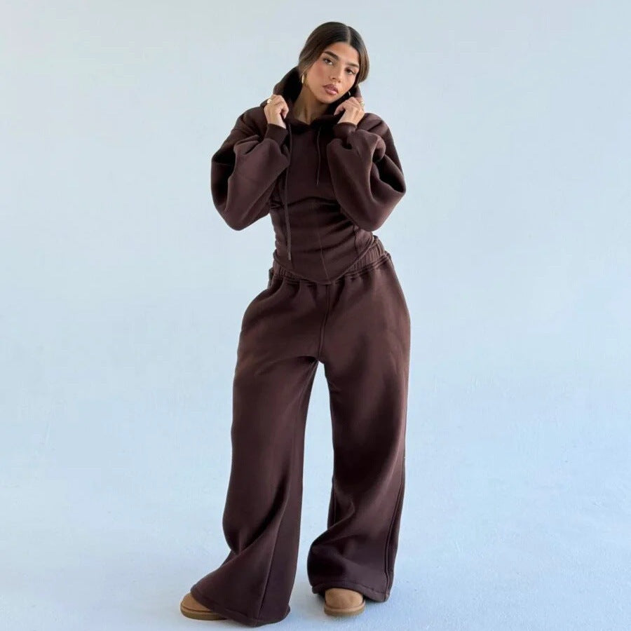 Women's casual oversized hoodie with flattering fit and wide waistband Lune London