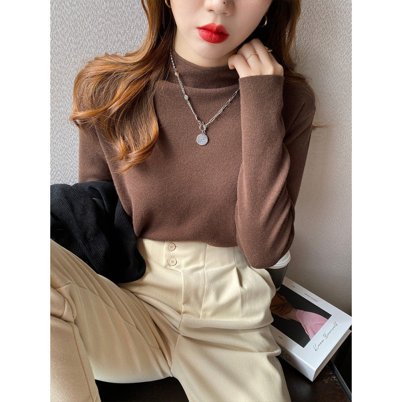 Pull-over tricoté pour femmes avec col montant et matériau doux Chic & Stil