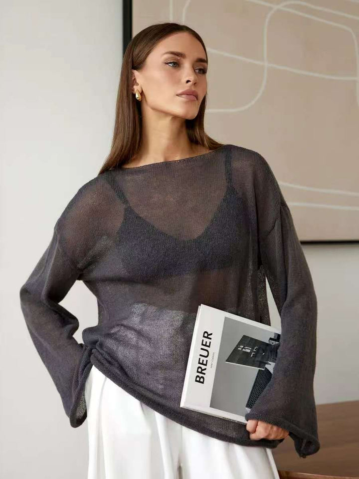 Pull aérien pour femmes à épaules dénudées avec coupe large en qualité tricot fine Chic & Stil