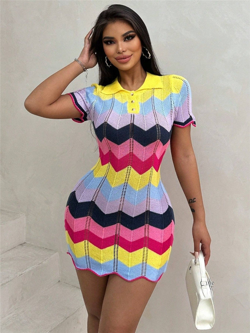 Ladies' knit dress with a modern wave pattern and a polo collar Lune London