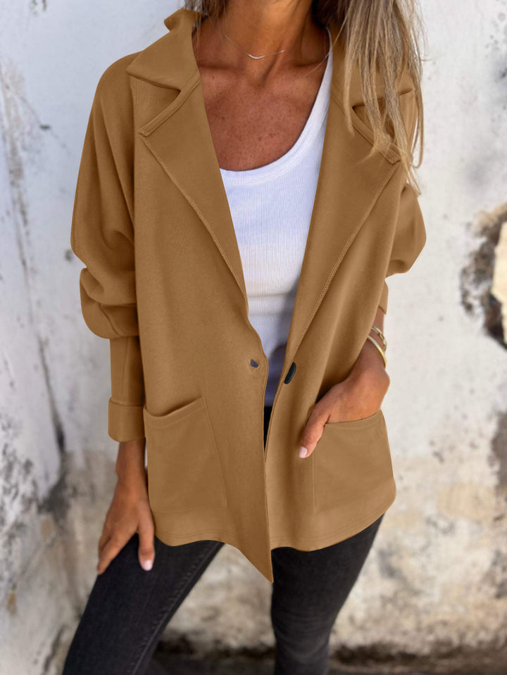Blazer surdimensionné à la mode pour femmes avec poches pratiques Chic & Stil
