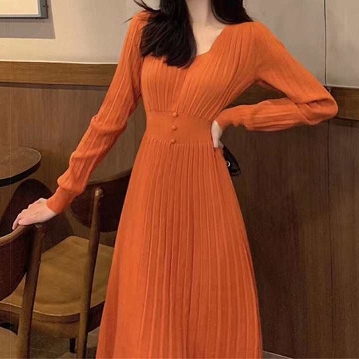 Lune London Plisse Maxi Dress with V Neck and Elegant Waist Accentuations