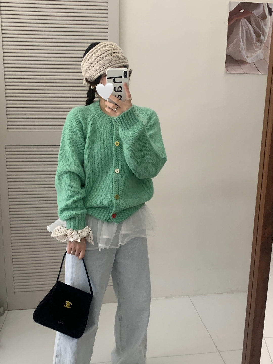 Ladies Comfortable Knit Pullover with Colorful Buttons and a Casual Fit Lune London