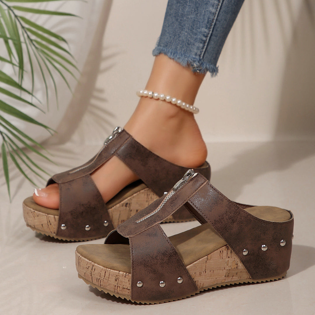 Comfortable wedge sandals for ladies with zipper closure and fashionable pearl decoration Lune London