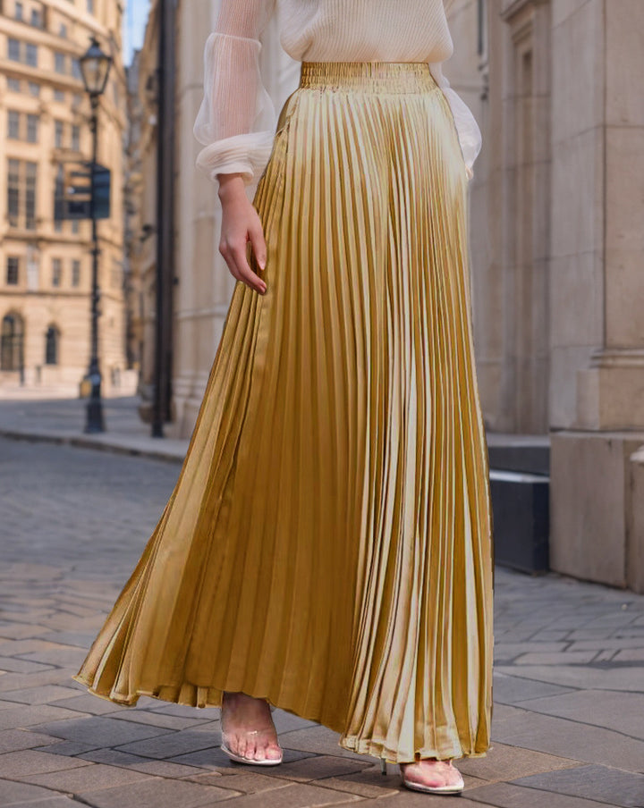 Pleated maxi skirt for women with elastic waist and flowy cut Lune London