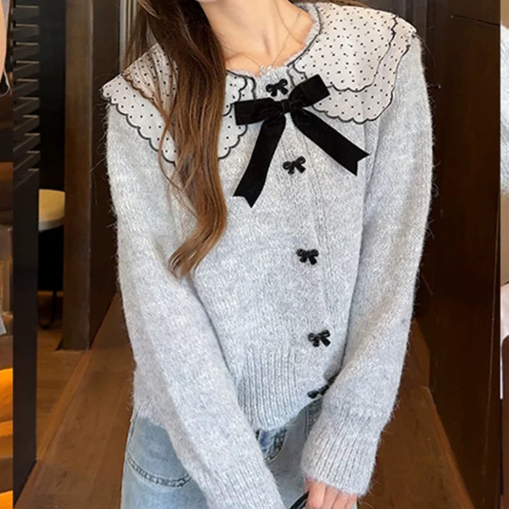Vest for women with nostalgic collar and satin embellishment Lune London