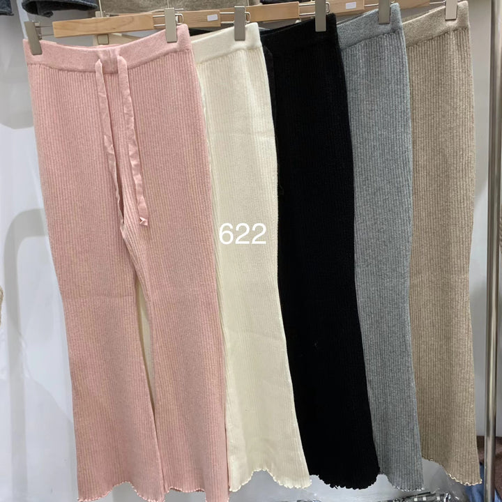 Pantalons tricotés confortables pour femme, à coupe large avec taille élastique Chic & Stil