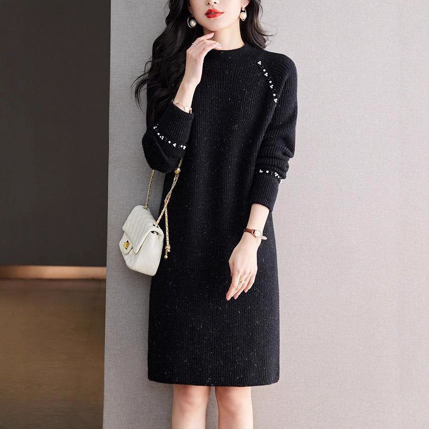 Robe tricotée pour femmes avec accent perlé élégant Chic & Stil