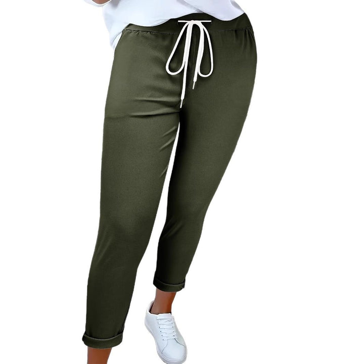 Comfortable leisure pants for women with adjustable waistband and relaxed fit Lune London