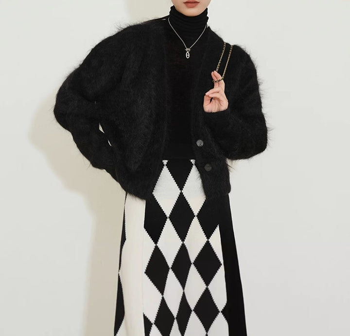 Elegant knitted jacket for women with a modern fit and high collar Lune London