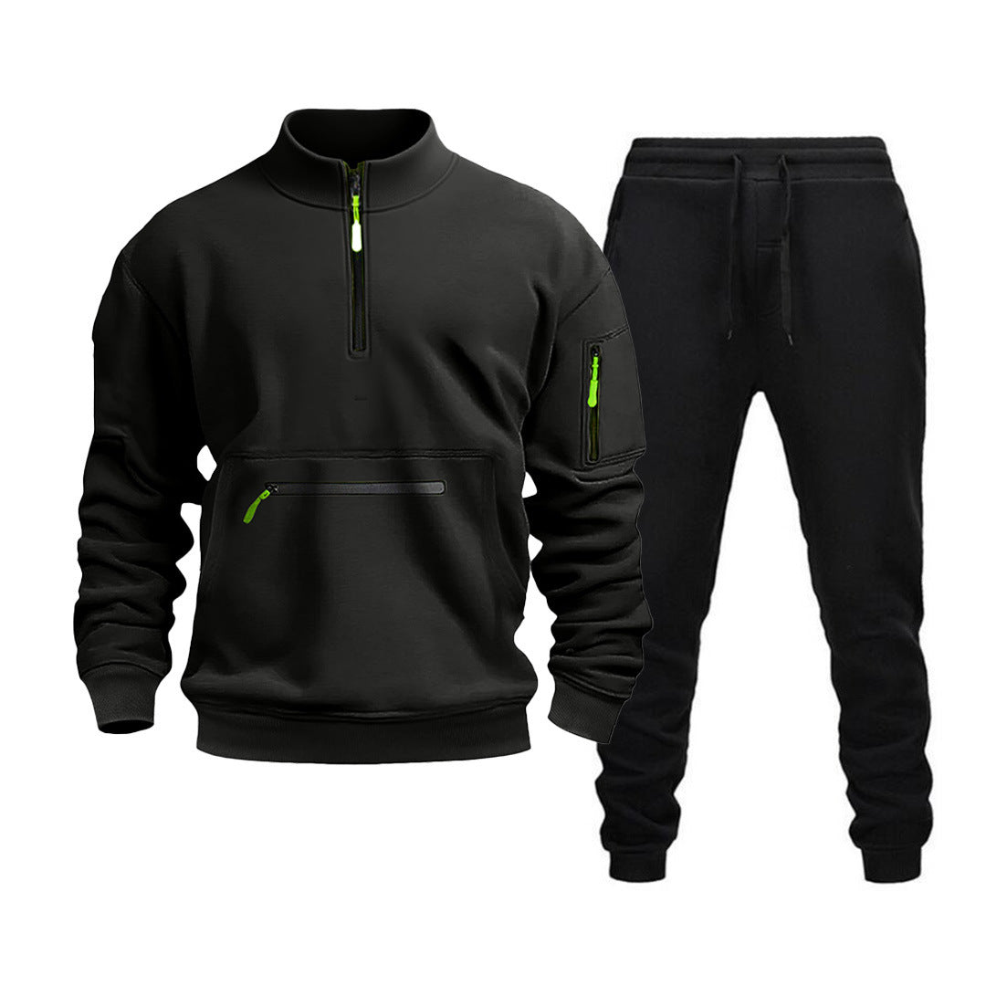 Men's sporty leisure set with practical zippered pockets and modern cut Lune London