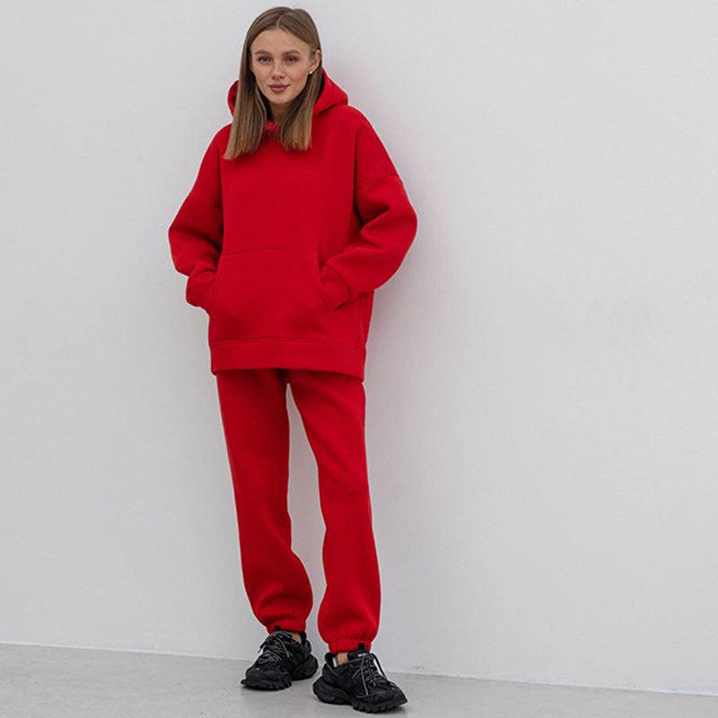 Women's tracksuit set with oversized cut and practical pockets Lune London