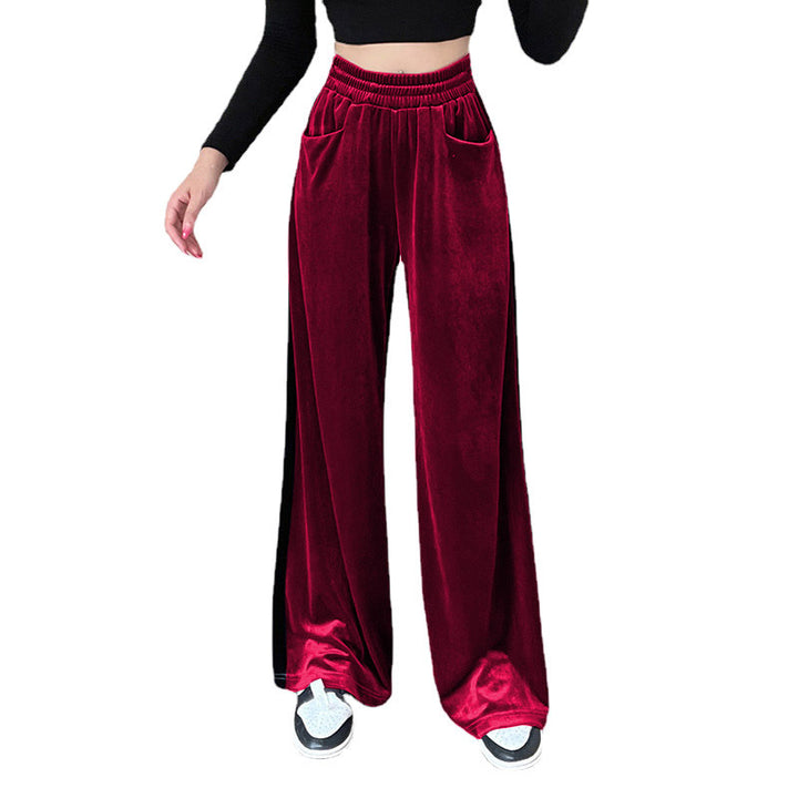 Wide Palazzo pants for women in velvety material with high waist and practical pockets Lune London