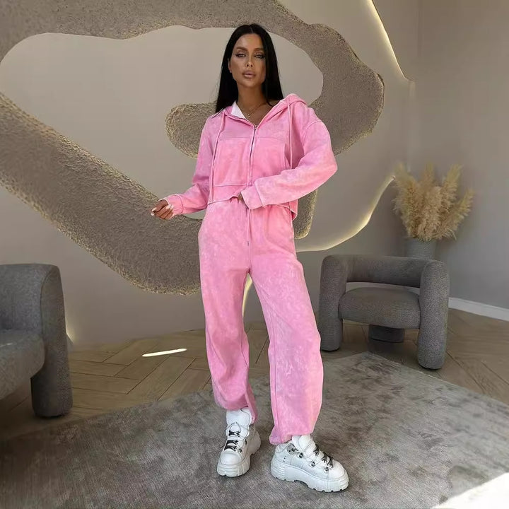 Ensemble de loisirs pour femmes avec sweat à capuche et pantalon de jogging au look moderne Chic & Stil