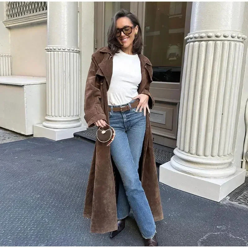 Manteau trench en daim élégant et intemporel pour femmes Chic & Stil