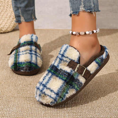Warm indoor slippers for women with a checked pattern and comfortable sole Lune London