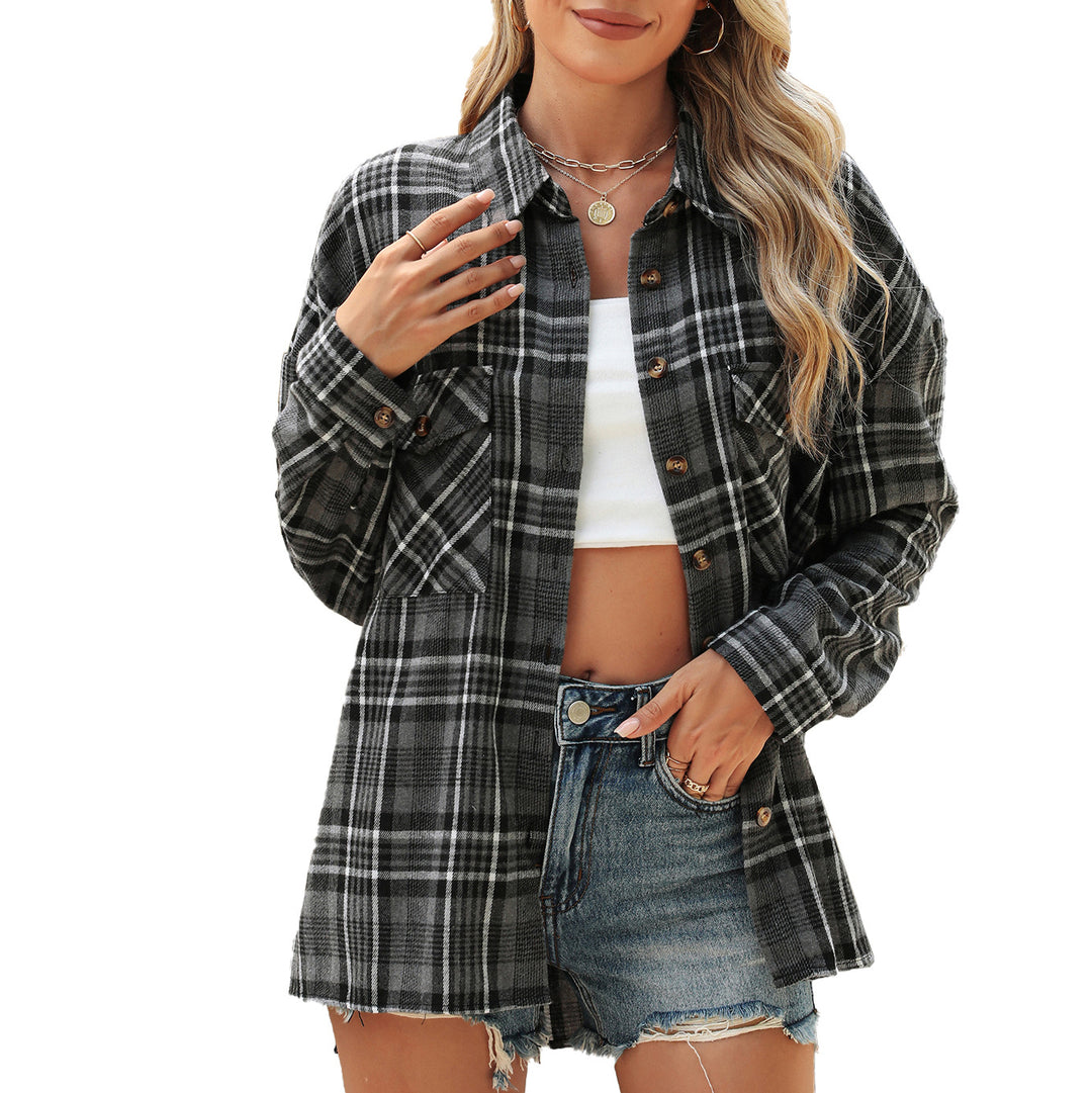 Oversized plaid shirt for women with chest pockets Lune London