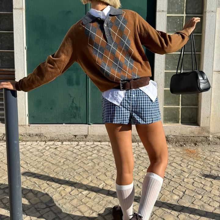 Women's sweater with classic polo collar and modern diamond pattern Lune London
