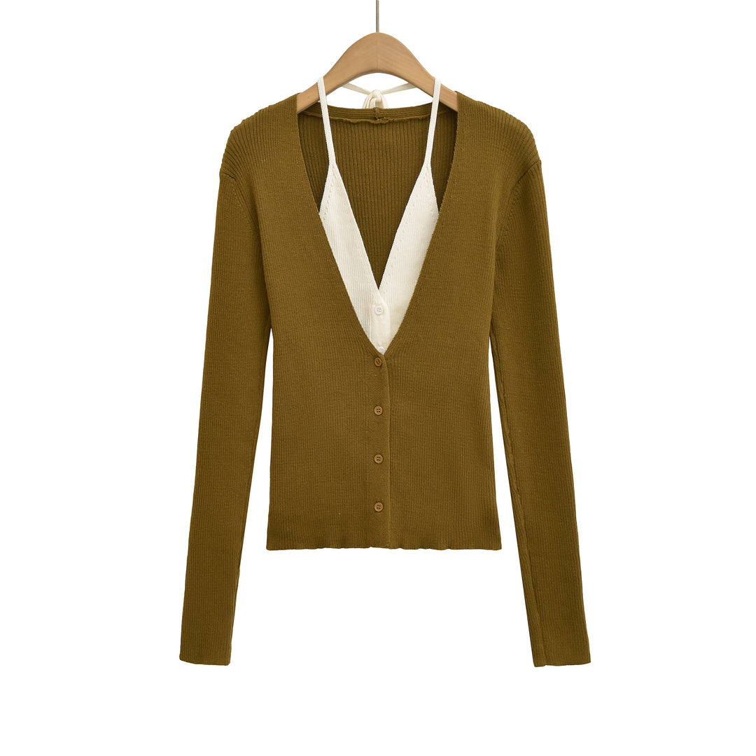Ladies elegant knitted cardigan with deep V-neck and contrasting lining Lune London