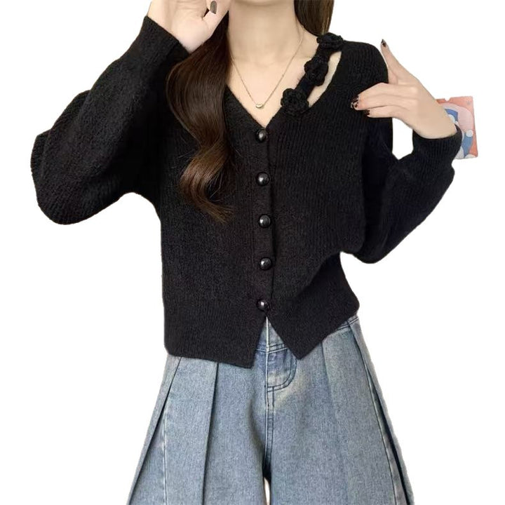 Women's knitted jacket with floral detail and button closure Lune London